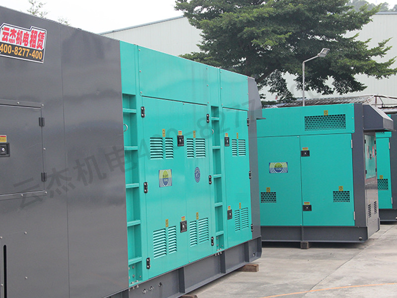發(fā)電機出租廠家分享在選擇發(fā)電機出租設(shè)備時要注意哪些地方？
